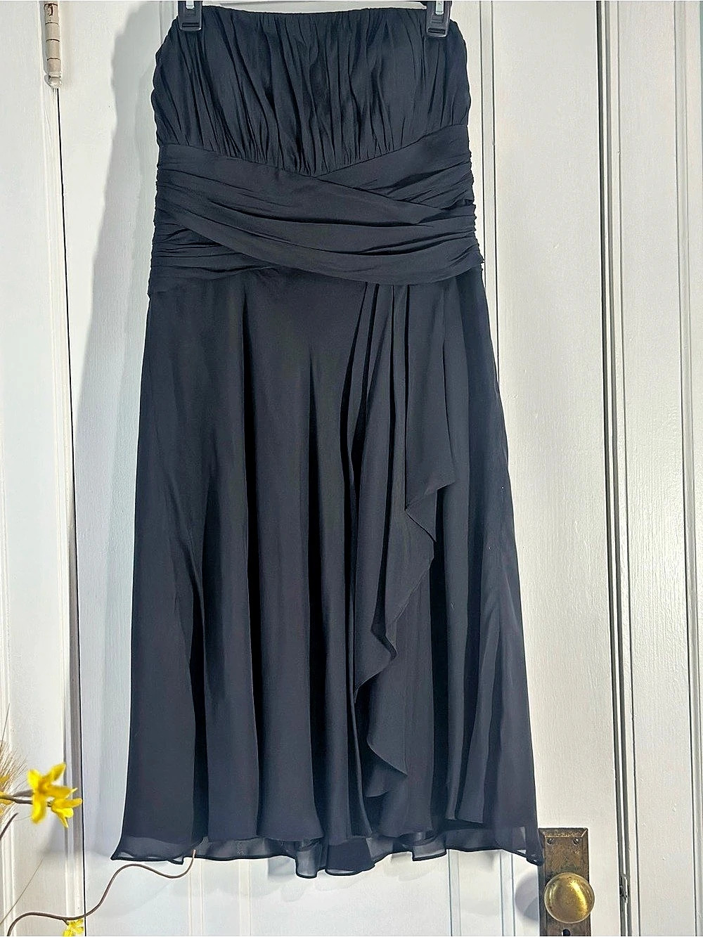 White House Black Market Ruched Black Midi Dress Size 10 Like New